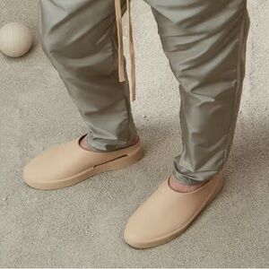 EUC FEAR OF GOD The California Slip On | Biege | size 44 (10-10.5)